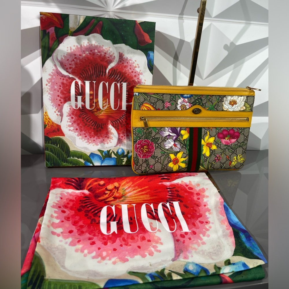 Gucci GG Supreme Flora Ophidia Large Clutch